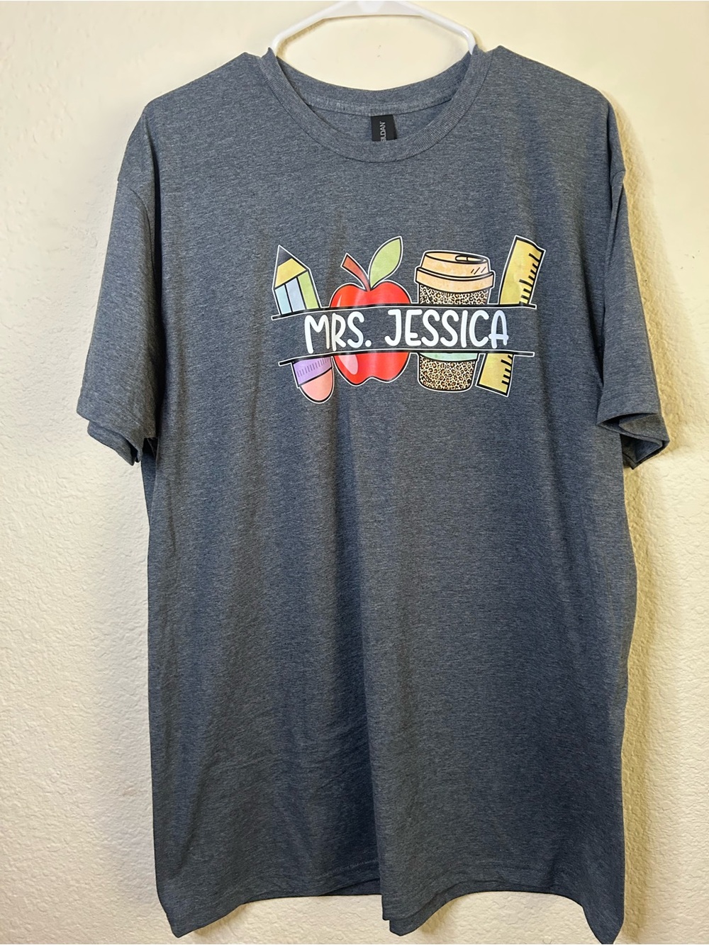 Personalized Teacher Graphic Tee - Mrs. Jessica - Charcoal XL‎ Paraprofessional
